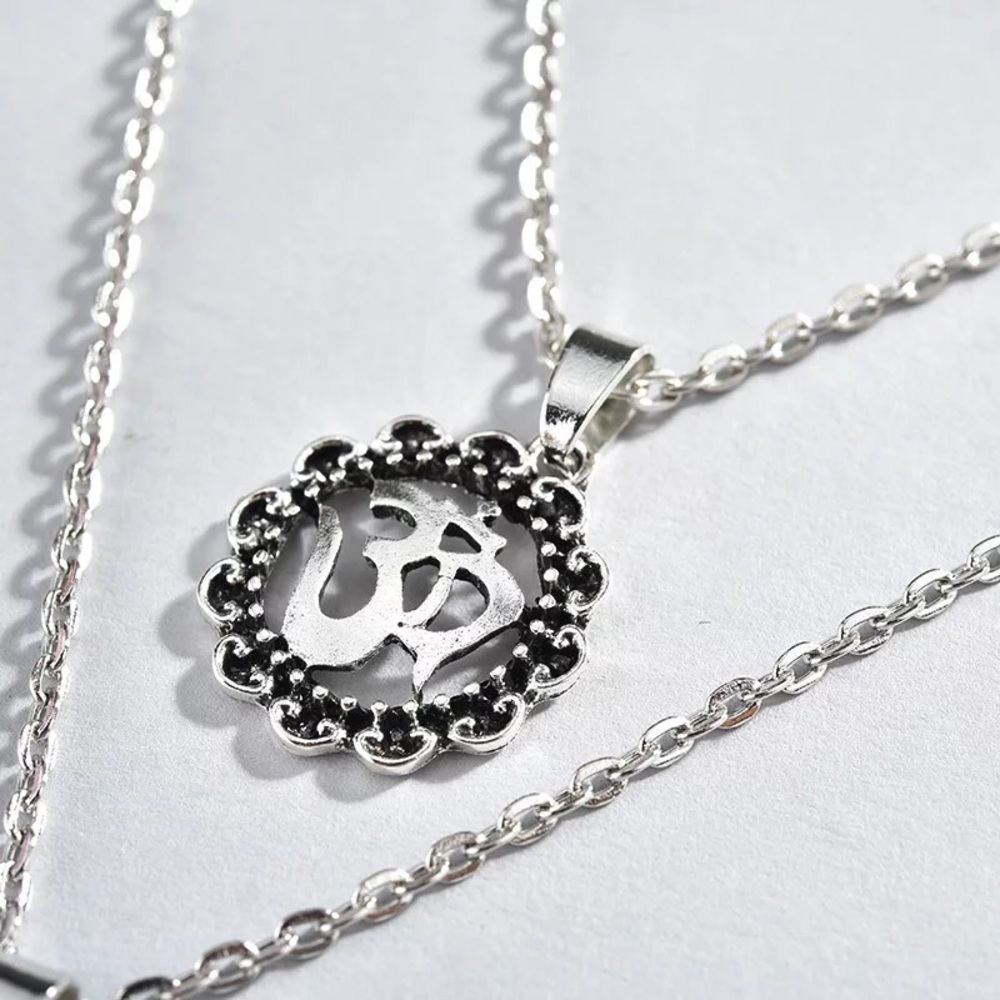 Multiple layer necklace - Picture 4 of 5